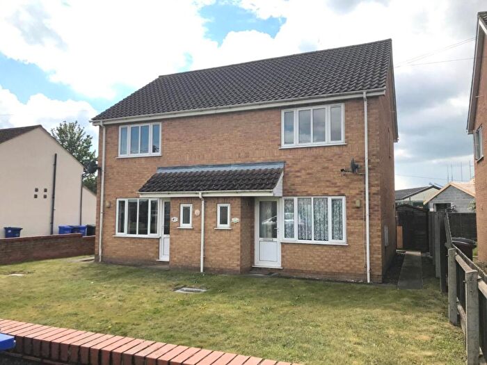 3 Bedroom Semi Detached House To Rent In The Street, Beck Row, IP28