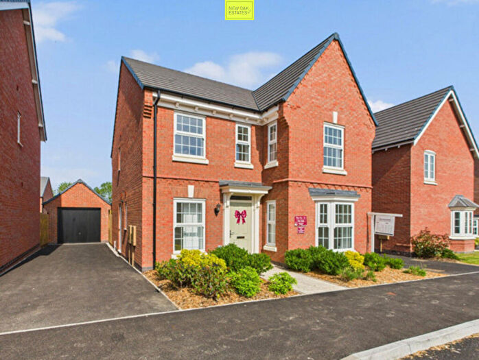4 Bedroom Detached House For Sale In Padley Wood View, Morton, DE55