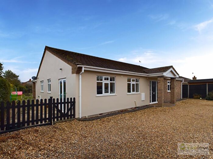 4 Bedroom Detached Bungalow For Sale In Folly Road, Mildenhall, IP28