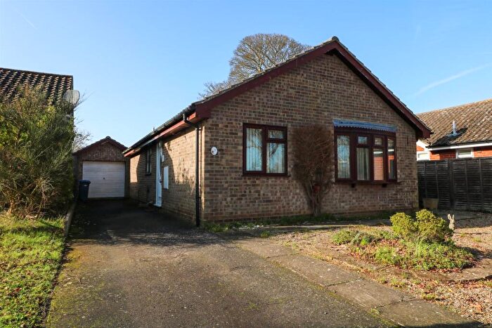 2 Bedroom Detached Bungalow For Sale In Silver Drive, Aldeburgh, IP15