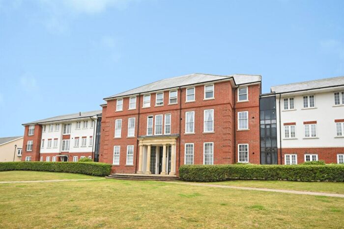 1 Bedroom Flat For Sale In Rennoldson Green, Chelmsford, CM2