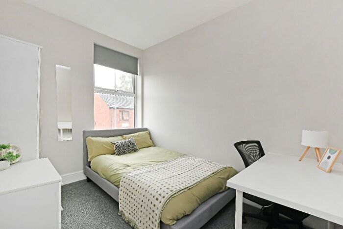 4 Bedroom Terraced House To Rent In Upper Hanover Street, Sheffield, S3