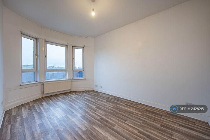 3 Bedroom Flat To Rent In Cambuslang Road, Rutherglen, Glasgow, G73