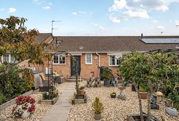2 Bedroom Bungalow For Sale In Dovecote, Yate, Bristol, Gloucestershire, BS37
