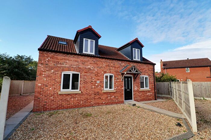 3 Bedroom Detached House For Sale In Church Street, Owston Ferry, DN9