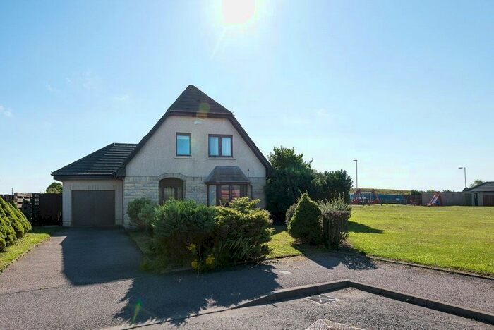 3 Bedroom Detached House To Rent In Charleston Way, Cove, Aberdeen, AB12