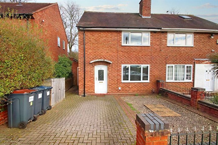 2 Bedroom Property To Rent In Kelfield Avenue, Harborne, Birmingham, B17