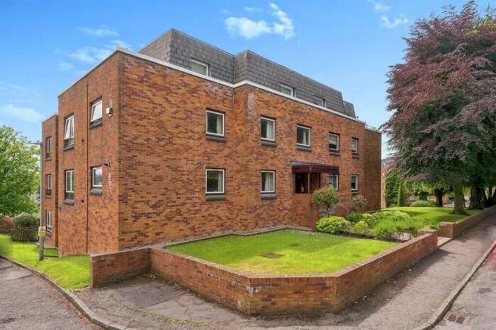 2 Bedroom Flat To Rent In Flat, Camphill Avenue, Glasgow, G41