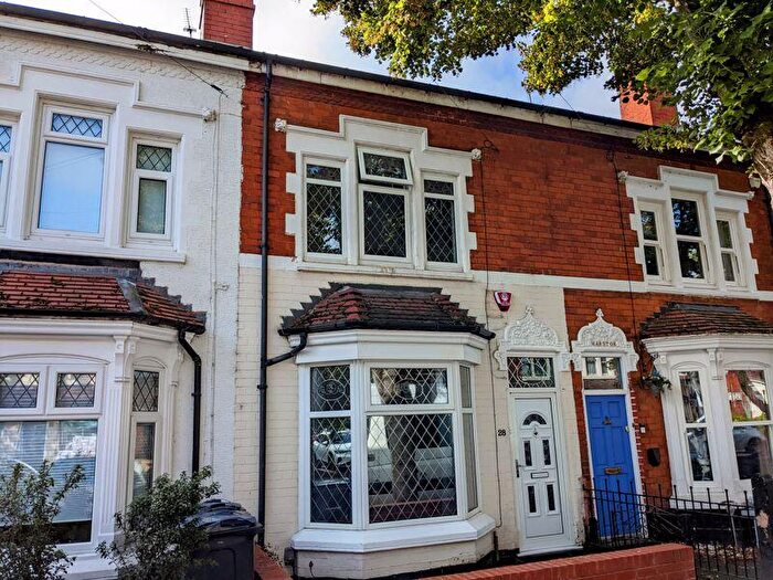 4 Bedroom Terraced House To Rent In First Avenue, Selly Park, Birmingham, B29