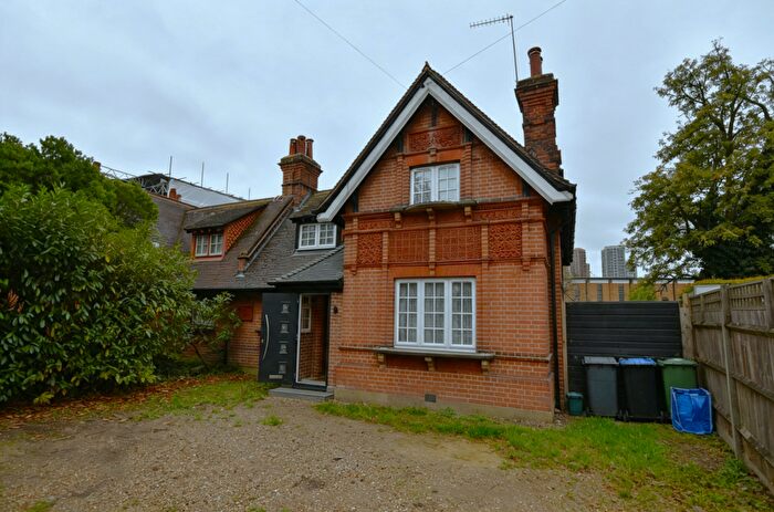 3 Bedroom Semi-Detached House To Rent In Stanley Avenue, Wembley, HA0