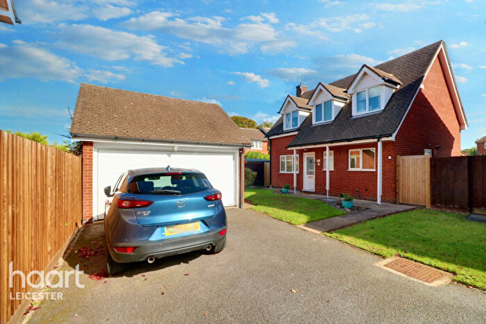 4 Bedroom Detached House For Sale In Ervin Way, Leicester, LE7