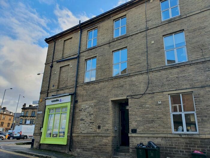 Studio To Rent In Wharf Street, Shipley, BD17