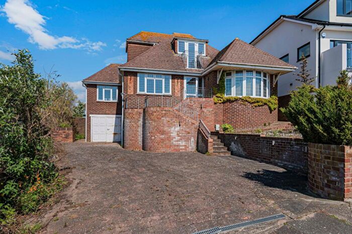 3 Bedroom Detached House For Sale In Arundel Drive East, Saltdean, BN2