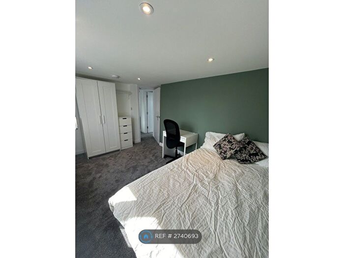 5 Bedroom Terraced House To Rent In Highmore Gardens, Bristol, BS7