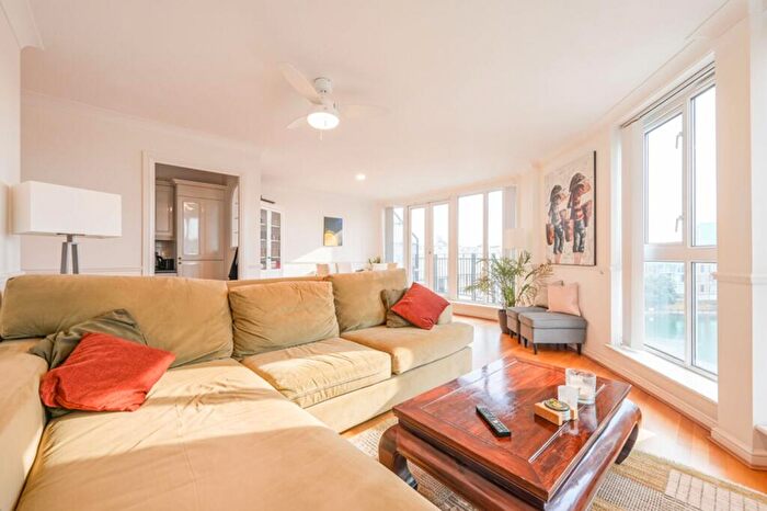 2 Bedroom Flat To Rent In Thomas More Street, Wapping, London, E1W