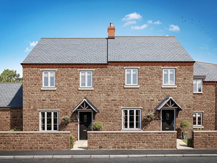 3 Bedroom Semi-Detached House For Sale In Wykham Lane, Banbury, Oxfordshire, OX16