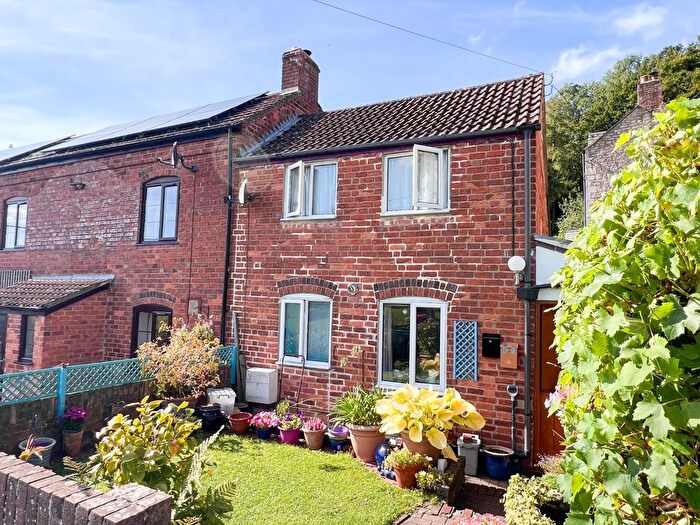 1 Bedroom Semi-Detached House For Sale In Ruscombe, Stroud, GL6