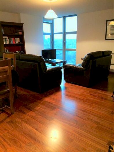 2 Bedroom Flat To Rent In St Georges Building, Great George Street, LS1