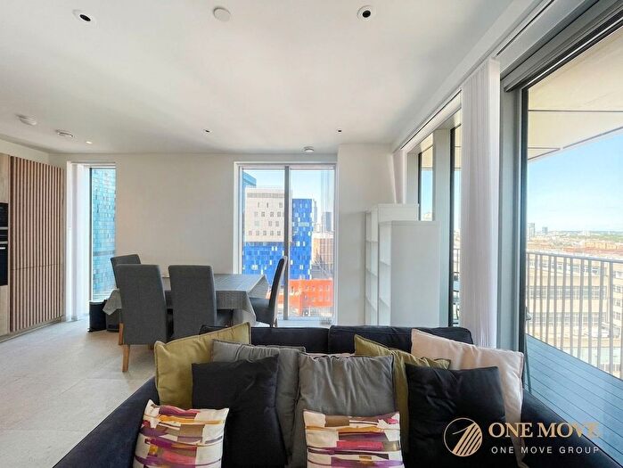 2 Bedroom Flat To Rent In Jacquard Point, The Silk District, London, E1
