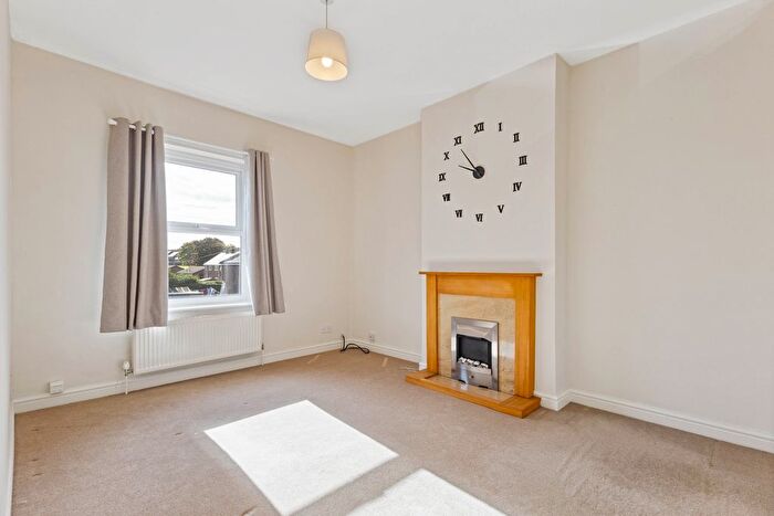 3 Bedroom Semi-detached House For Sale In Stoney Lane, Hall Green, Wakefield, WF4