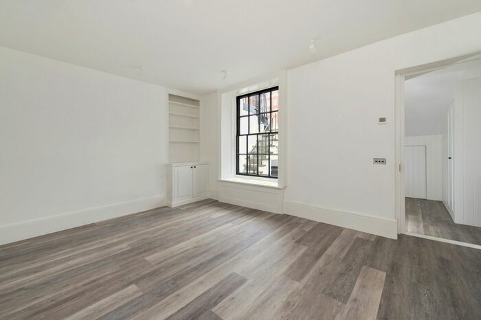 1 Bedroom Flat To Rent In Warwick Gardens, London, W14