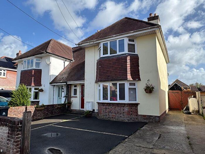3 Bedroom Semi-Detached House For Sale In St. Martins Lane, Wareham Town Centre, BH20