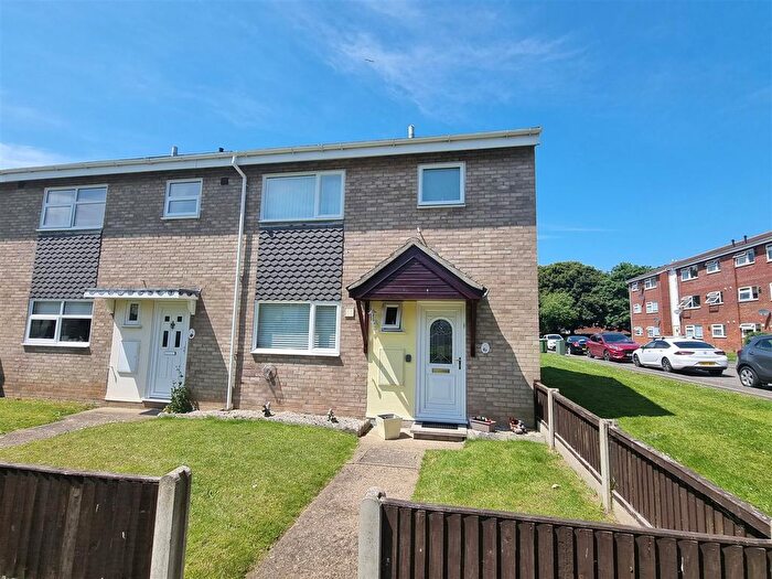 3 Bedroom End Of Terrace House To Rent In Amethyst Close, Gorleston, NR31