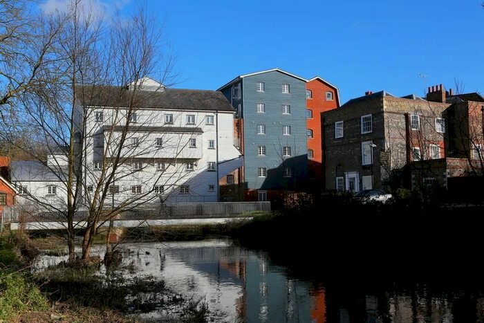 2 Bedroom Flat To Rent In Barton Mill Road, Canterbury, CT1