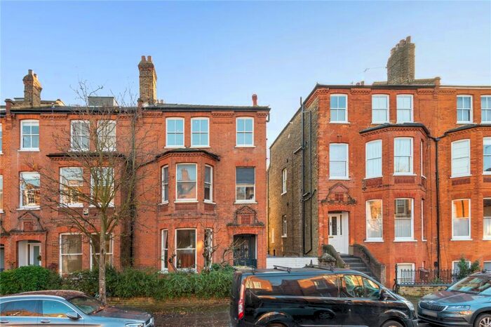 1 Bedroom Apartment To Rent In Croftdown Road, London, NW5