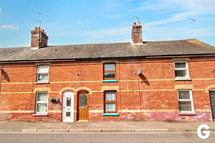 3 Bedroom Terraced House For Sale In Christchurch Road, Ringwood, Hampshire, BH24