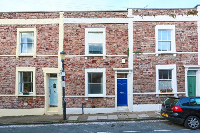 2 Bedroom Terraced House To Rent In Ambra Vale East, Clifton, BS8