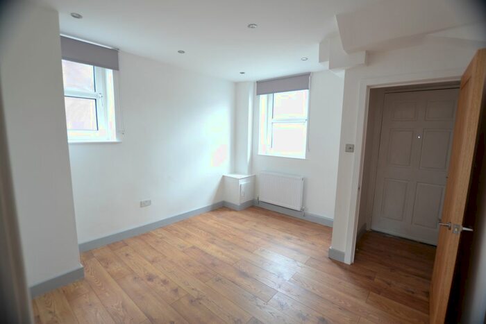 3 Bedroom Semi-Detached House To Rent In Boden Street, Macclesfield, SK11