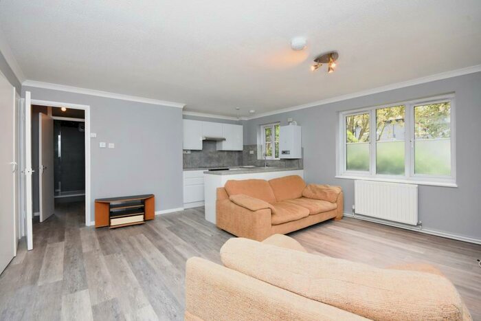 1 Bedroom Apartment To Rent In Hockerill Street, Bishops Stortford, CM23