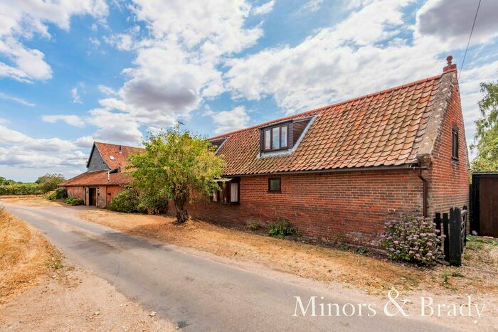 4 Bedroom Detached House For Sale In Beetley, Dereham, NR20