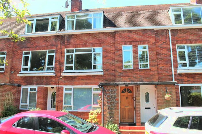 2 Bedroom Terraced House To Rent In Park Road, Banstead, Surrey, SM7