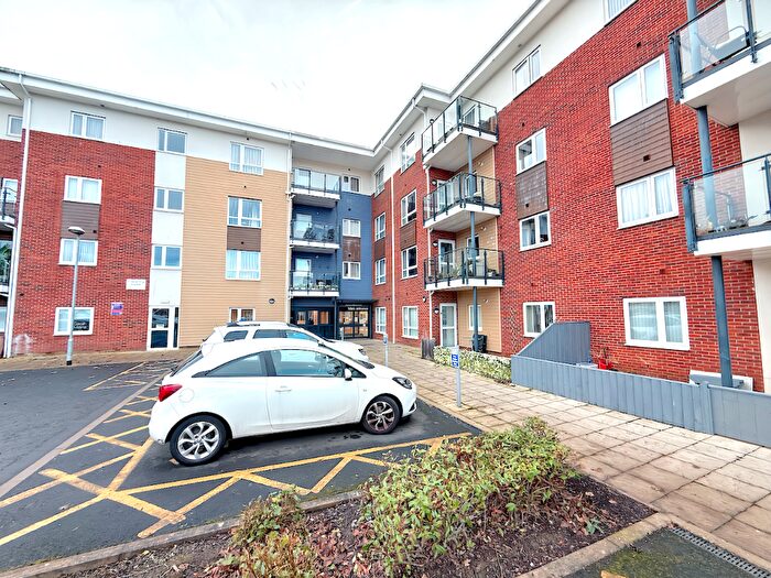 2 Bedroom Flat For Sale In Clavering Court, Gateshead, Tyne And Wear, NE11