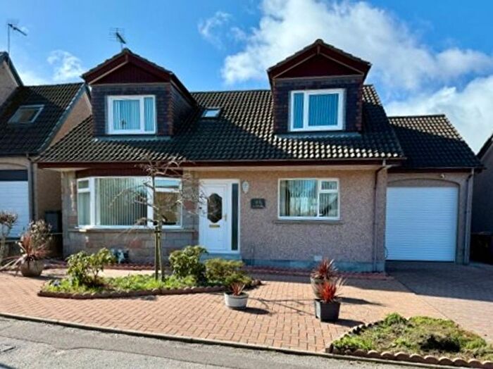 3 Bedroom Detached House For Sale In Queens Den, Aberdeen, AB15
