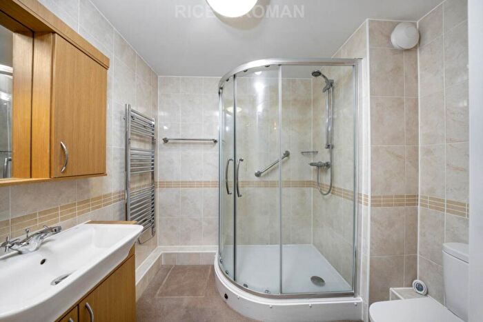 2 Bedroom Retirement Property For Sale In Stokes Lodge, Park Lane, GU15