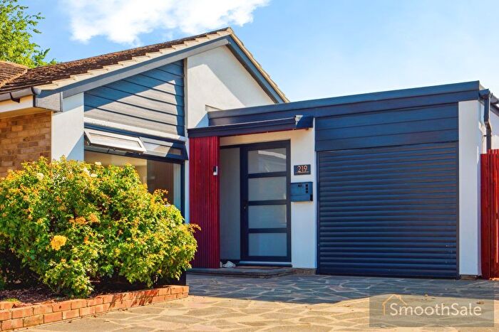 3 Bedroom Bungalow For Sale In Bradstow Way, Broadstairs, CT10