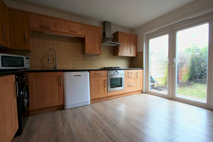 4 Bedroom Terraced House To Rent In Aston Road, London, SW20