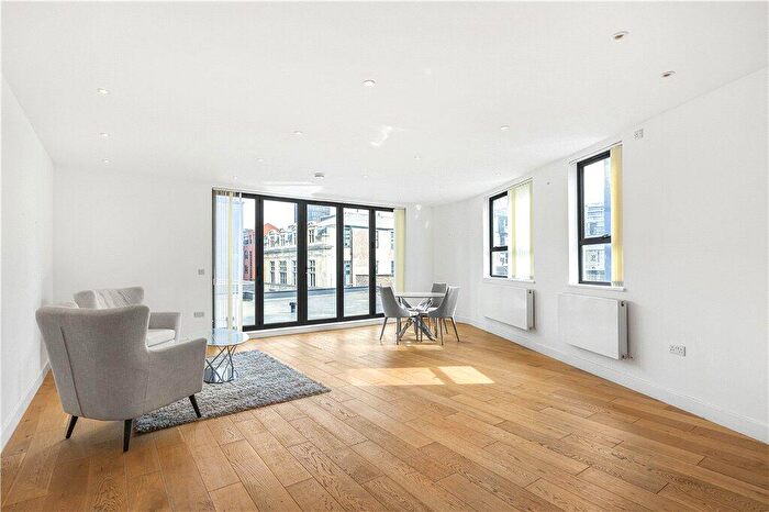 2 Bedroom Apartment For Sale In Peerless Street, London, EC1V