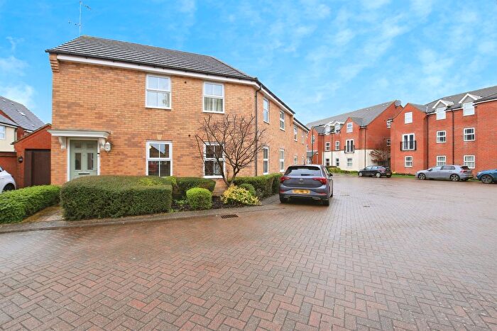 2 Bedroom Maisonette For Sale In Verde Close, Eye, Peterborough, PE6