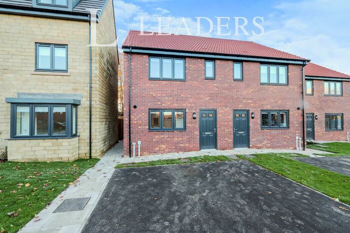 3 Bedroom Semi-Detached House To Rent In Limestone Avenue, Chesterfield, S45