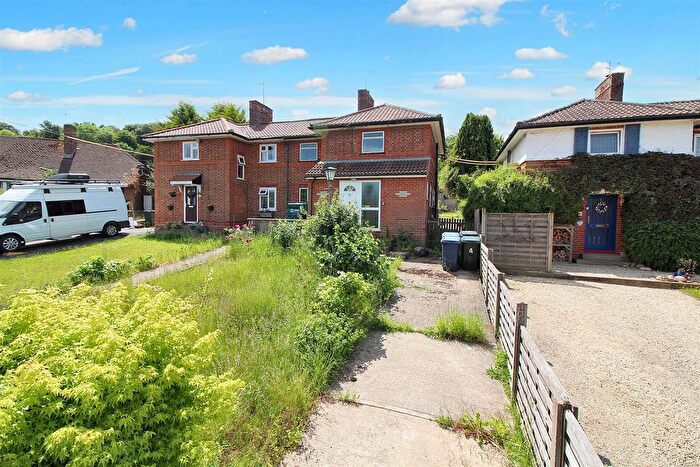 3 Bedroom Semi-Detached House For Sale In Wellfield Road, Piddington, HP14