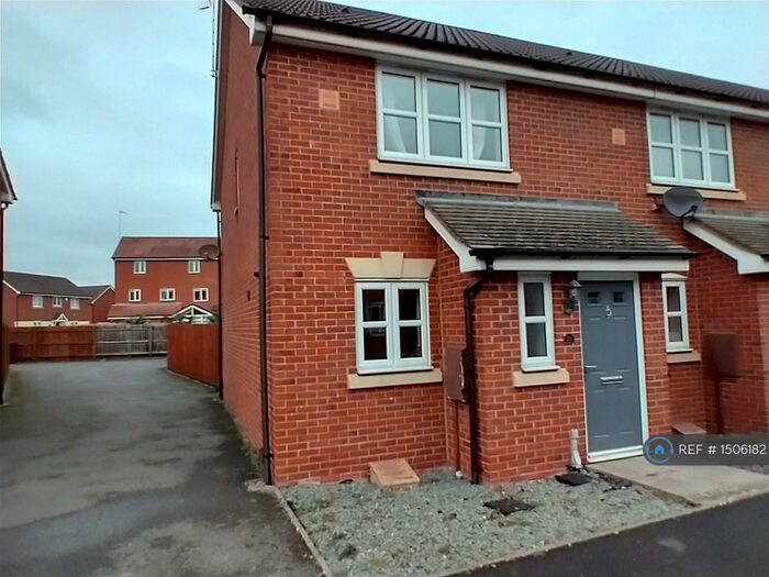 2 Bedroom End Of Terrace House To Rent In Swan Meadow, Warwick, CV34