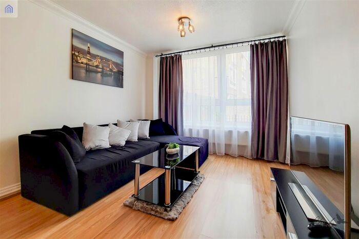 1 Bedroom Flat To Rent In Bettons Park, London, E15
