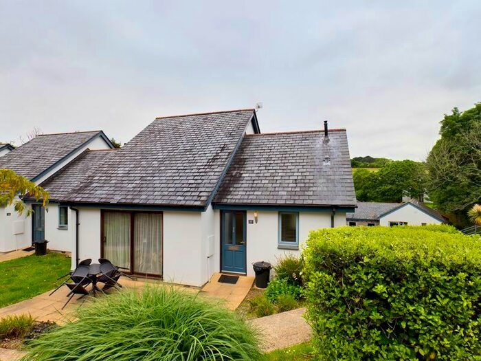 2 Bedroom Property For Sale In Bissoe Road, Carnon Downs, Truro, TR3