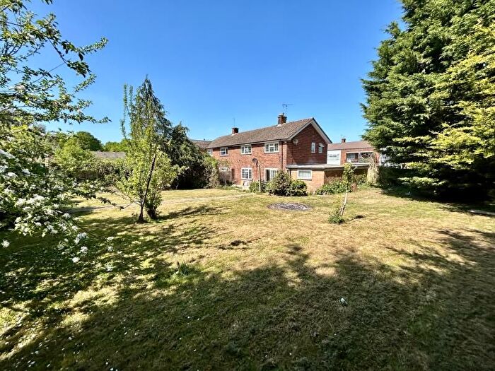 3 Bedroom Property To Rent In Little Platt, Guildford, GU2