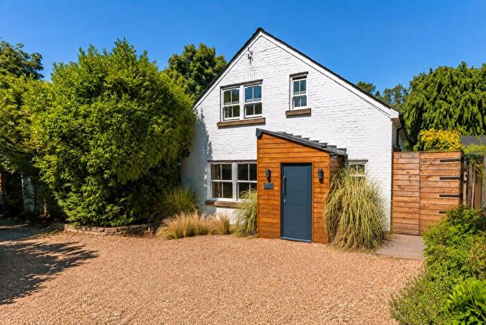 5 Bedroom Detached House For Sale In Beech Hill Road, Sunningdale, Ascot, Berkshire, SL5