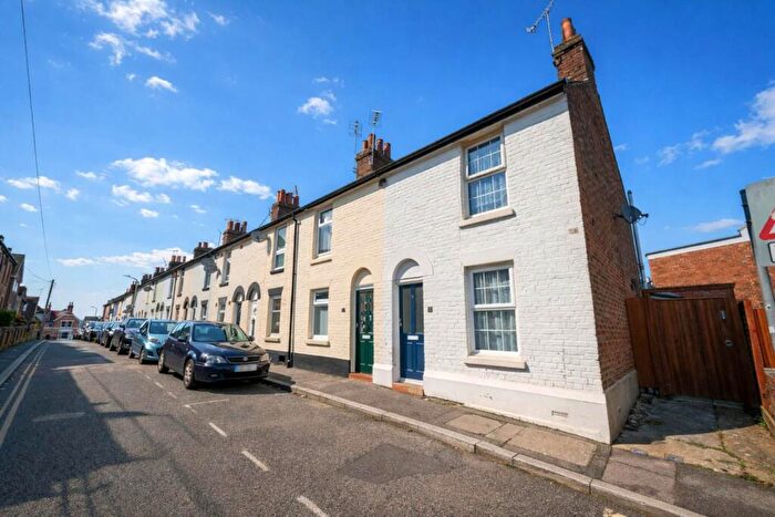 2 Bedroom End Of Terrace House For Sale In Prospect Place, Canterbury, CT1